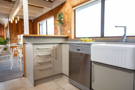 Photo of property in 8 Grey Avenue, Tairua, 3508