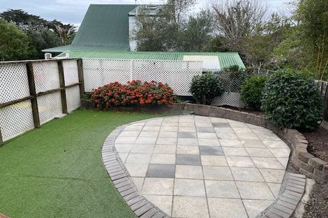 Photo of property in 2/3 Aorangi Place, Birkenhead, Auckland, 0626