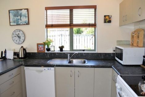 Photo of property in 57b Kirk Street, Otaki, 5512