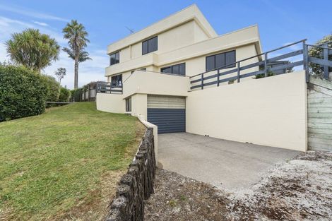 Photo of property in 15 Townsend Road, Paraite, New Plymouth, 4373