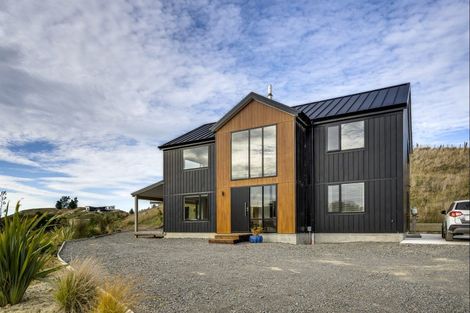 Photo of property in 76 Te Kapua Rise, 4182