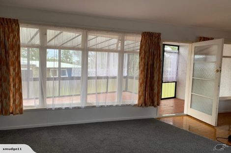 Photo of property in 82 Flanshaw Road, Te Atatu South, Auckland, 0610