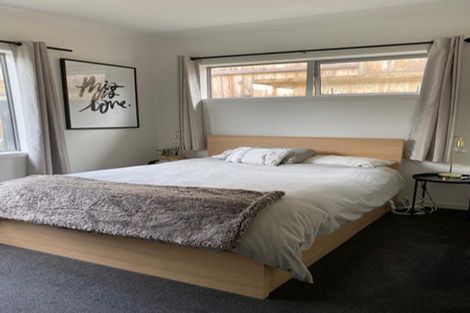 Photo of property in 15 Skipjack Pass, Silverdale, 0932