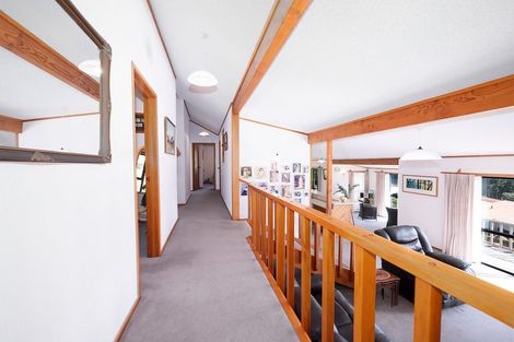 Photo of property in 5 Puketiro Place, Paihia, 0200