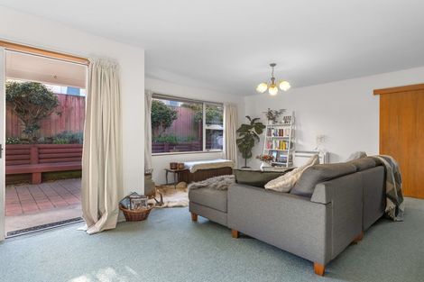 Photo of property in 106 Hawke Street, New Brighton, Christchurch, 8083
