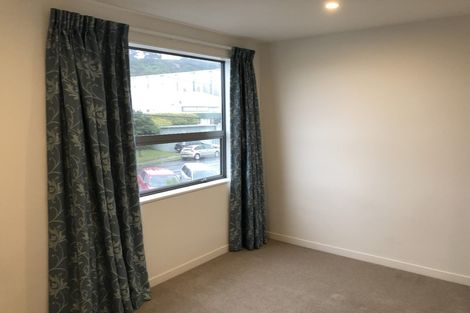 Photo of property in 15/2 Stone Street, Miramar, Wellington, 6022