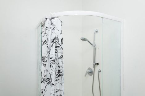 Photo of property in 110 De Lautour Road, Inner Kaiti, Gisborne, 4010