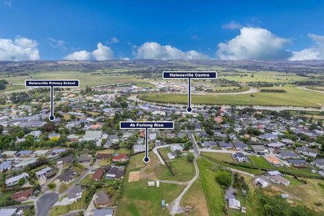 Photo of property in 4b Forlong Rise, Helensville, 0800