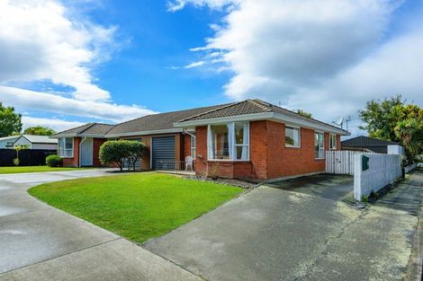 Photo of property in 1/45 Shannon Place, Belfast, Christchurch, 8051