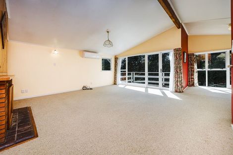 Photo of property in 46 Lawrence Crescent, Hillpark, Auckland, 2102