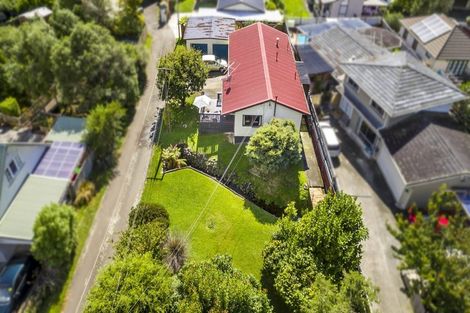 Photo of property in 17 Forest Road, Pinehaven, Upper Hutt, 5019