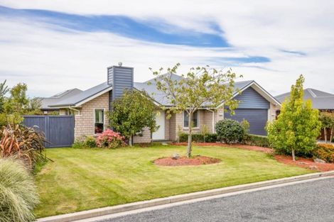 Photo of property in 12 Wattle Lane, Rangiora, 7400