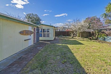 Photo of property in 20 Broadway Avenue, Waikuku Beach, 7473
