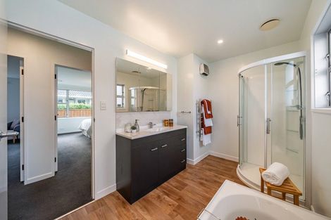 Photo of property in 7 Riversdale Road, Clouston Park, Upper Hutt, 5018