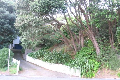 Photo of property in 104 Totara Road, Miramar, Wellington, 6022