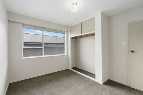 Photo of property in 2/76 Grants Road, Papanui, Christchurch, 8053