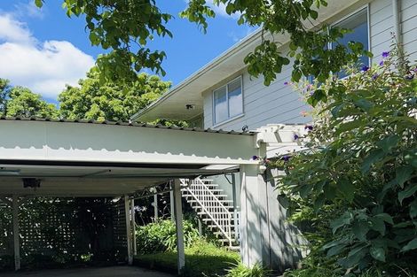 Photo of property in 2/13 Erica Road, Sunnynook, Auckland, 0620