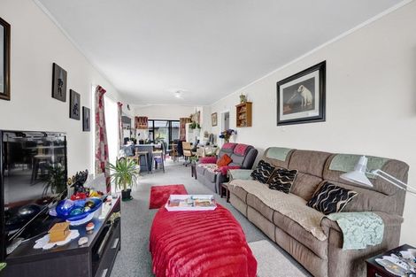 Photo of property in 24 Dorset Street, Patea, 4520
