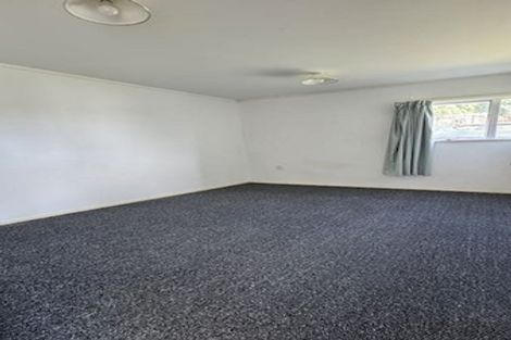 Photo of property in 70 Hellyers Street, Birkdale, Auckland, 0626