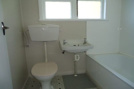 Photo of property in 36 Molesworth Street, Taita, Lower Hutt, 5011