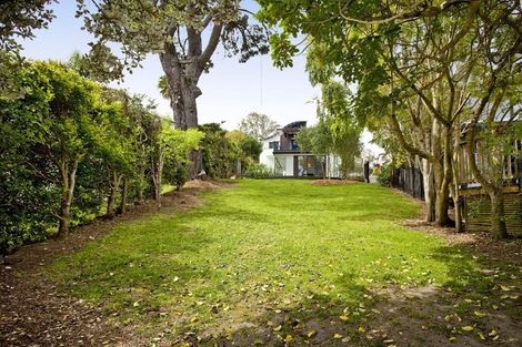 Photo of property in 63a Beresford Street, Bayswater, Auckland, 0622