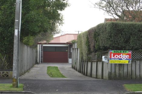 Photo of property in 13 Alfred Street, Fairfield, Hamilton, 3214