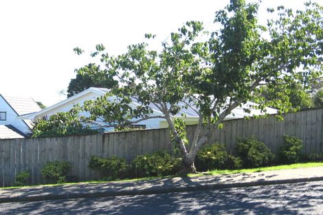 Photo of property in 1/16 Gills Road, Bucklands Beach, Auckland, 2014