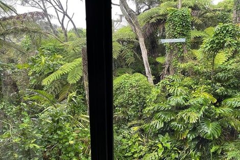 Photo of property in 50 Sunnyhaven Avenue, Beach Haven, Auckland, 0626