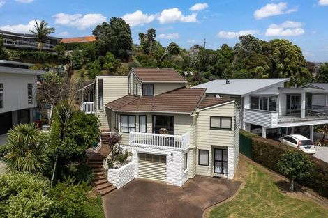 Photo of property in 28 Maori Hut Road, Red Beach, 0932