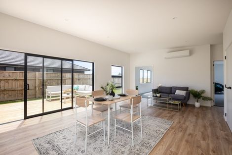 Photo of property in 72 Aratapu Street, Waitara, 4320