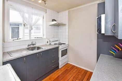 Photo of property in 1a Barrie Avenue, Papatoetoe, Auckland, 2025