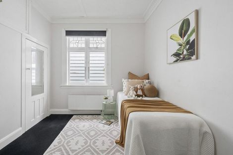 Photo of property in 21 Burrows Avenue, Karori, Wellington, 6012