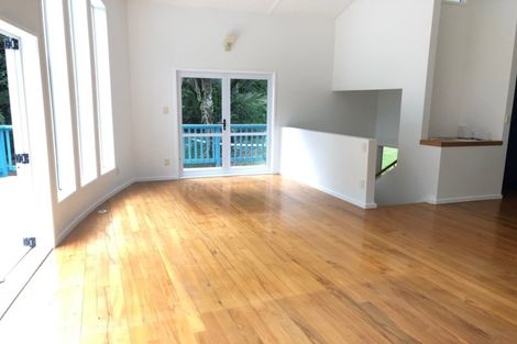 Photo of property in 4 Okoka Road, Omiha, Waiheke Island, 1081