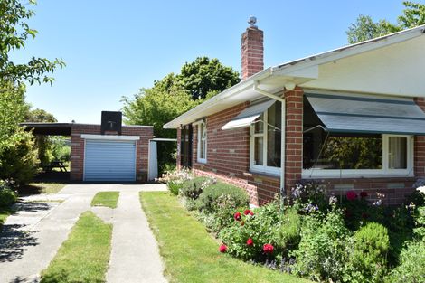 Photo of property in 4 Park Lane, Omarama, 9412