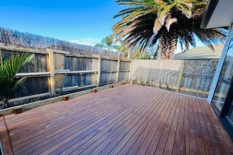 Photo of property in 82e Eversleigh Road, Belmont, Auckland, 0622