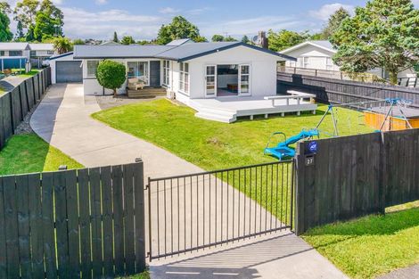 Photo of property in 27 Dominion Road, Nawton, Hamilton, 3200