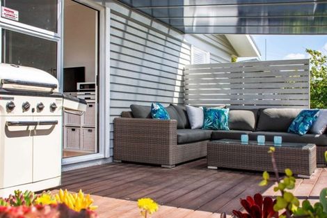 Photo of property in 600 Maunganui Road, Mount Maunganui, 3116