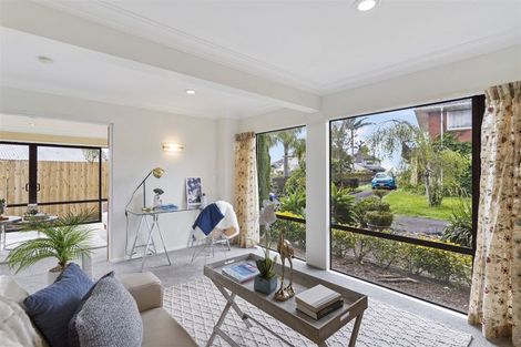 Photo of property in 2/27 Macleans Road, Bucklands Beach, Auckland, 2014