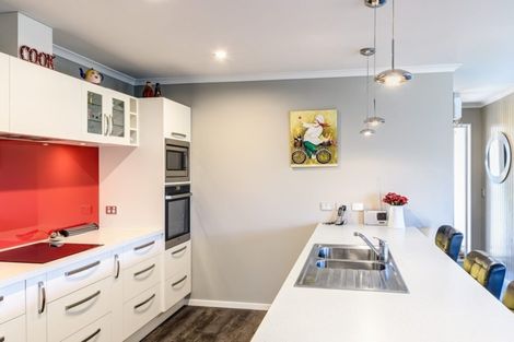 Photo of property in 10 Kakariki Lane, Motueka, 7120