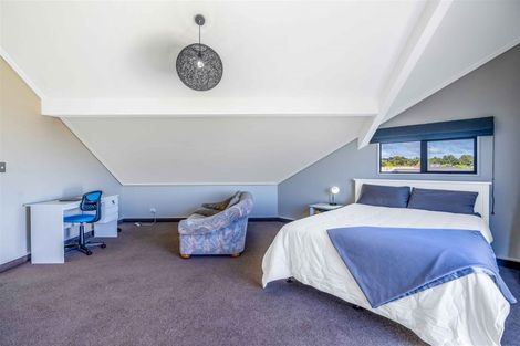 Photo of property in 712 Queens Drive, Waikiwi, Invercargill, 9810