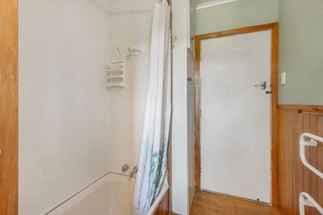 Photo of property in 3d Wallace Place, Westown, New Plymouth, 4310