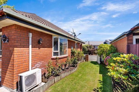 Photo of property in 3/43 Lyndon Street, Riccarton, Christchurch, 8041