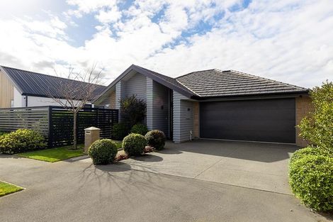 Photo of property in 20 Taiore Crescent, Marshland, Christchurch, 8083