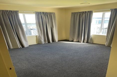 Photo of property in 146 Mark Avenue, Grenada Village, Wellington, 6037