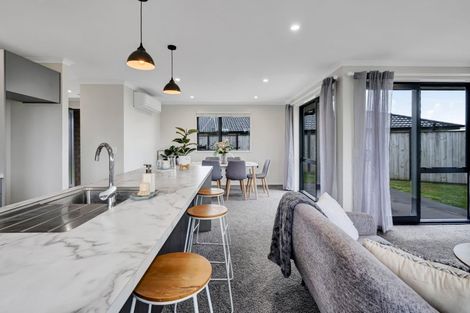 Photo of property in 20 Papawhero Drive, Bell Block, New Plymouth, 4312