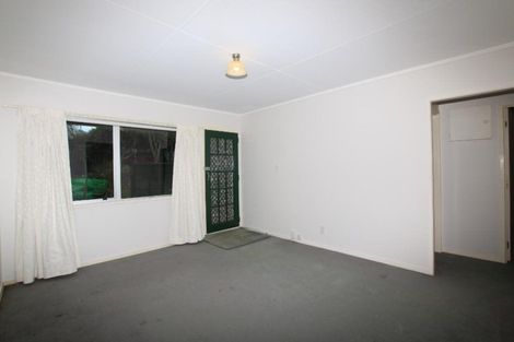 Photo of property in 1/17 Cresta Avenue, Beach Haven, Auckland, 0626