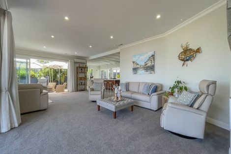 Photo of property in 11 Ngarimu Heights Row, Ngarimu Bay, Thames, 3575