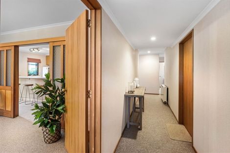Photo of property in 1/110 Saint James Avenue, Papanui, Christchurch, 8053