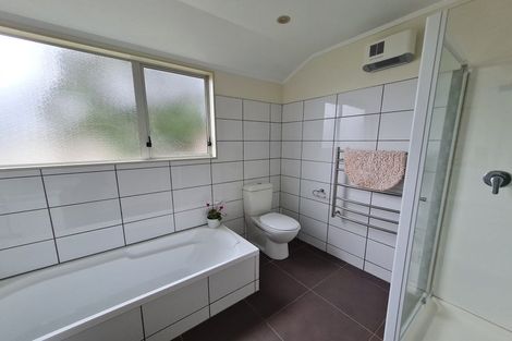 Photo of property in 28 Helvetia Grove, Naenae, Lower Hutt, 5011