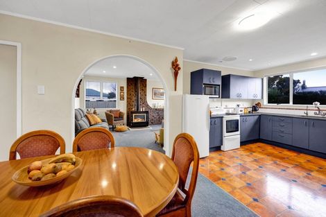 Photo of property in 10 Pitt Street, Normanby, Hawera, 4614